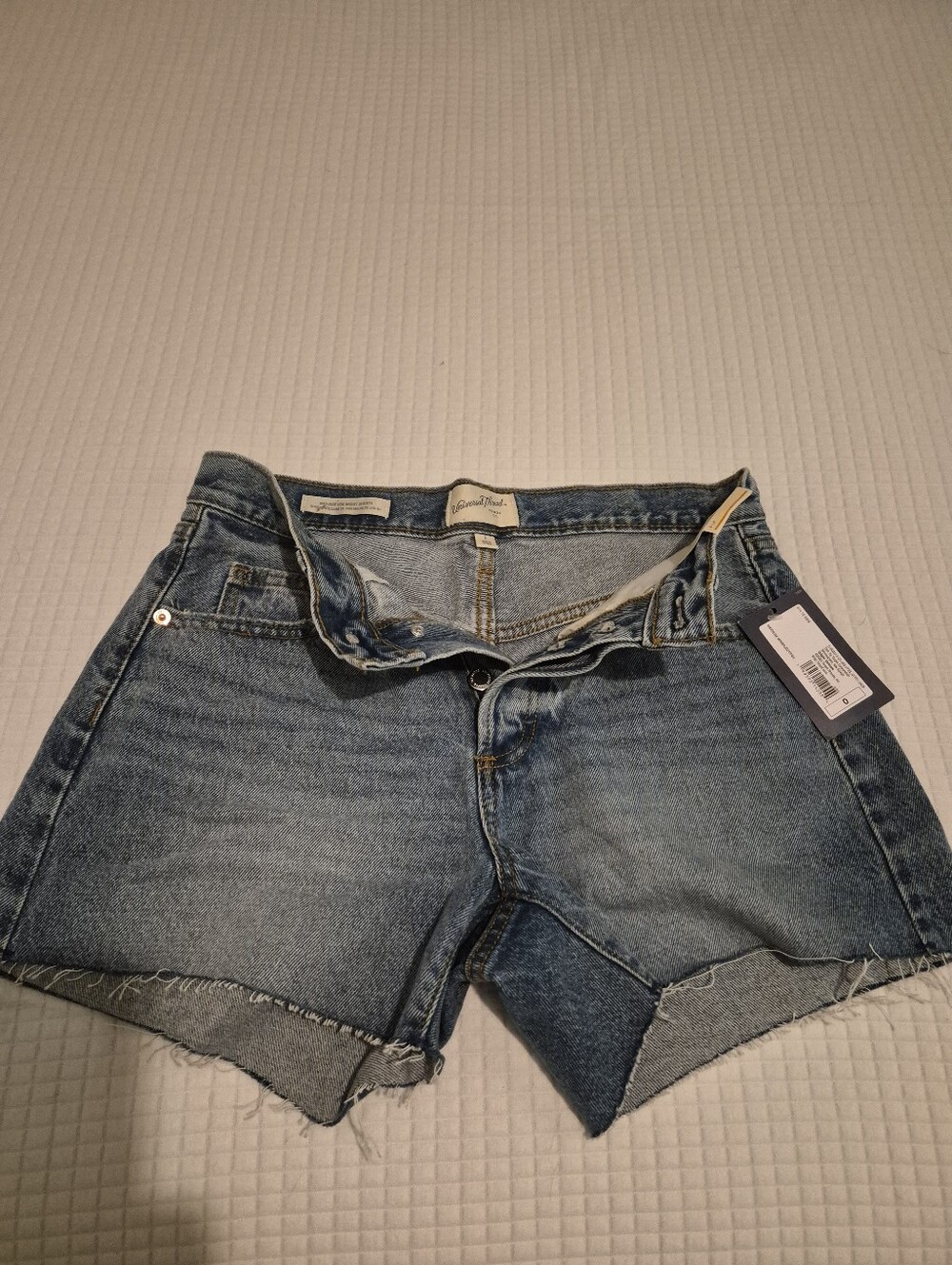 Universal Thread Light Blue High-Rise Raw Hem Denim Shorts - Picture 4 of 4
